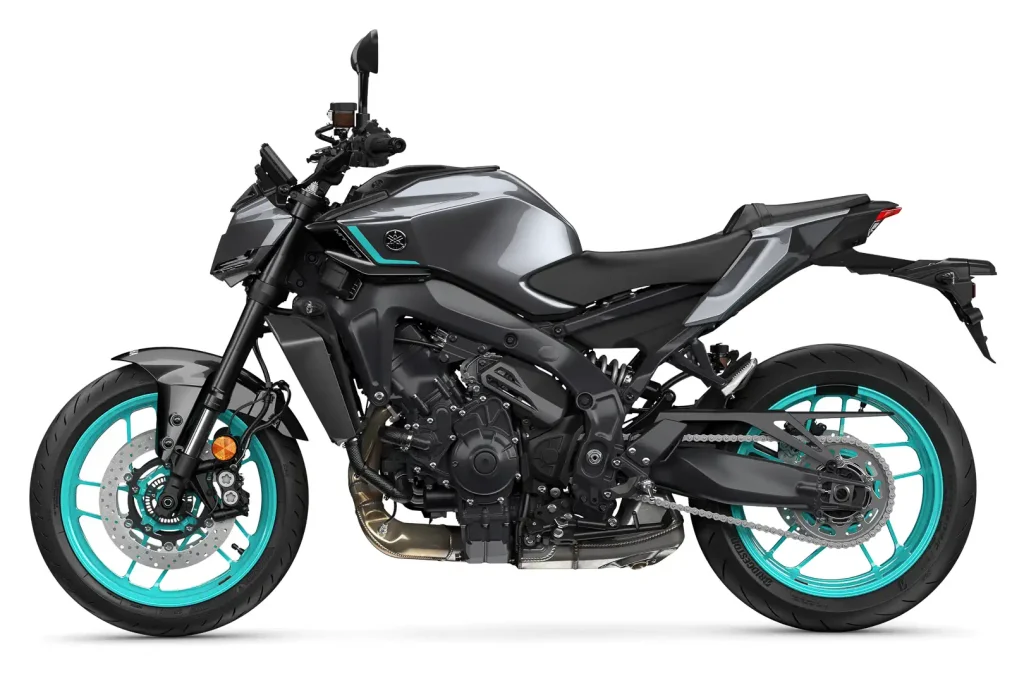 Yamaha MT-09 Y-AMT First Look